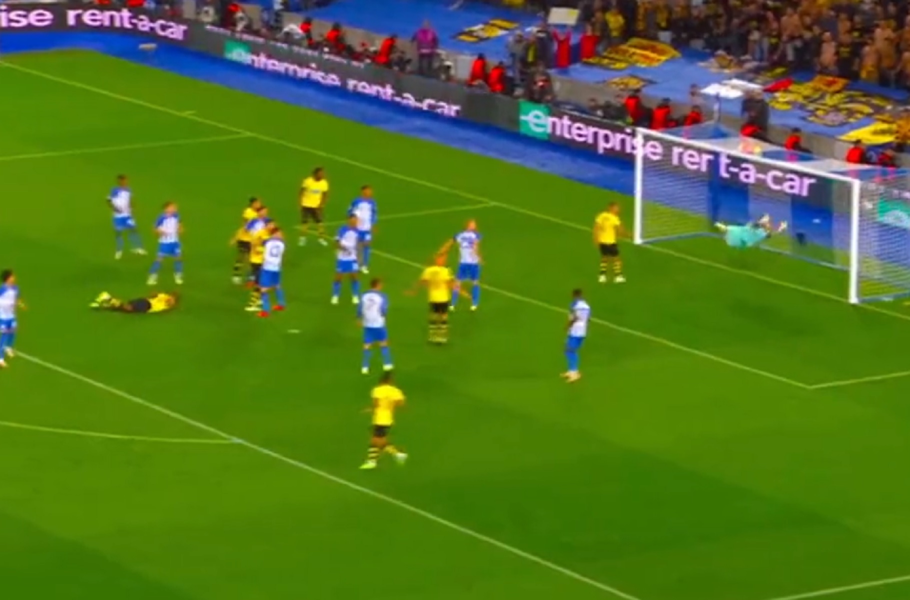 Κεφαλιά – οβίδα του Σιντιμπέ στο Μπράιτον – Γκολάρα η ΑΕΚ (vid)