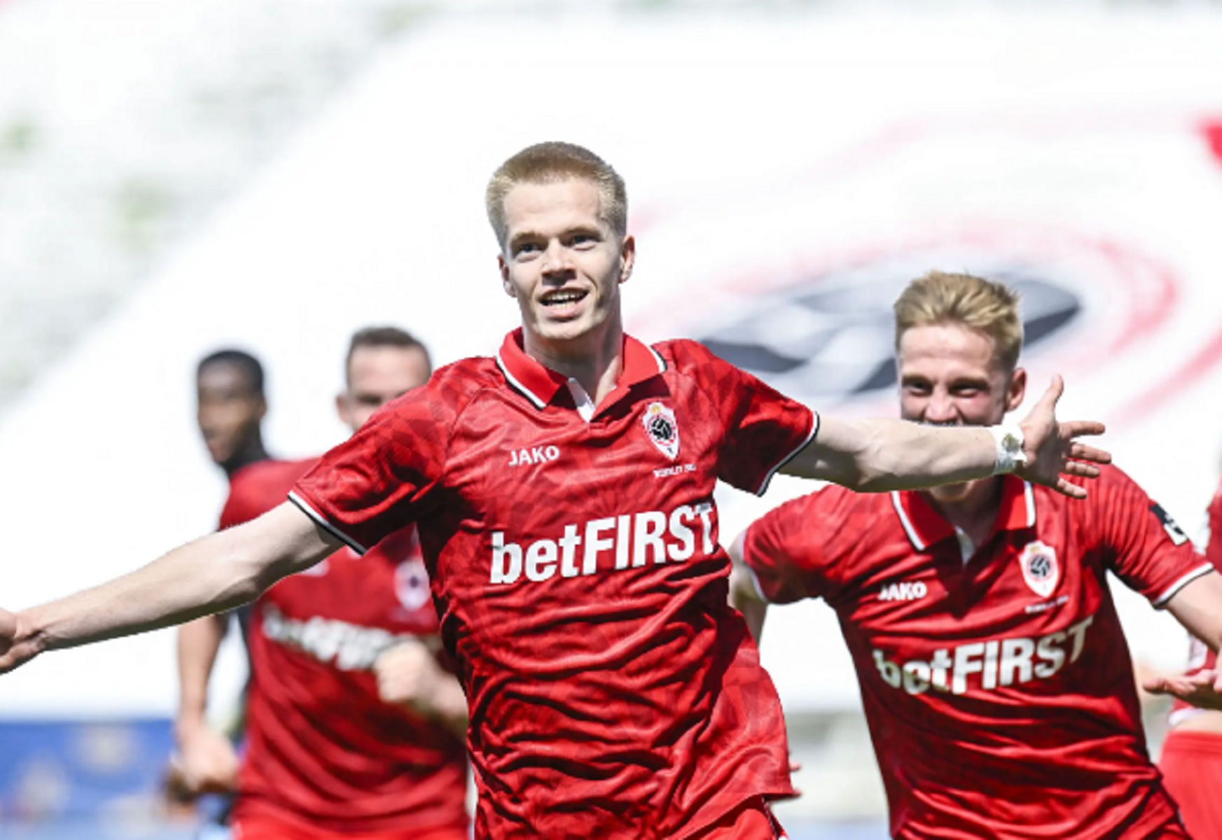 Μπαρτσελόνα: Και αγώνα και σκάουτινγκ – Η Αντβέρπ έχει έναν παιχταρά που θέλει ο Τσάβι