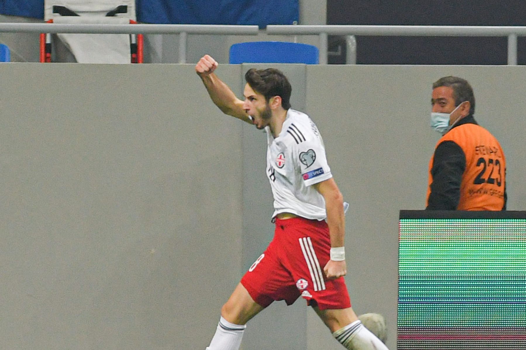 Η Γεωργία έκανε «πάρτι» κόντρα στην Κύπρο με τεσσάρα και Κβαρατσχέλια… για φίλημα!