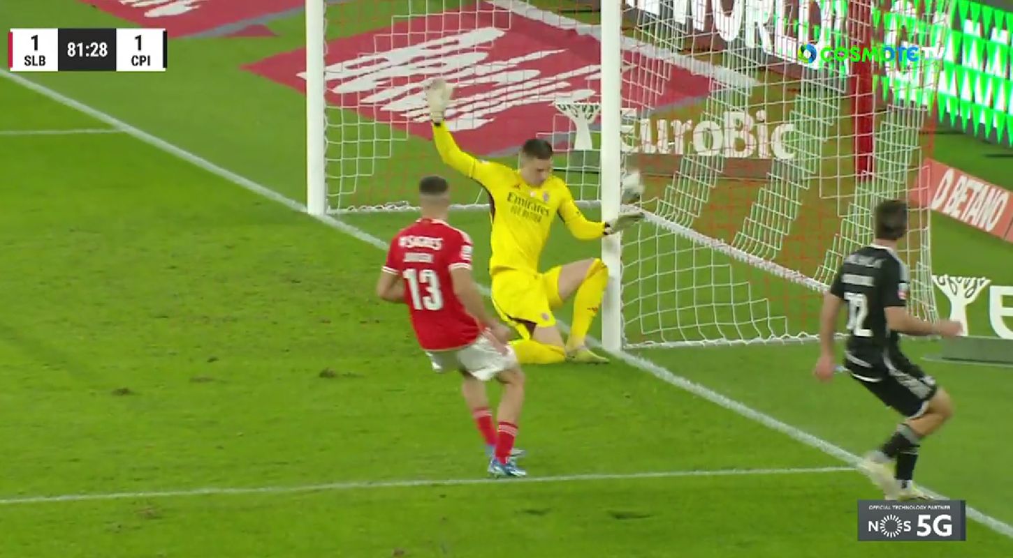 Αλαζόνας ο αντι-Βλαχοδήμος της Μπενφίκα και το πλήρωσε – Γκέλα ολκής οι πρωτοπόροι «αετοί» (vids)