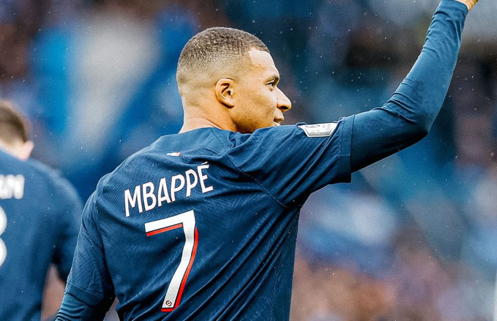 «Σβηστά» η Παρί και… προχωρά! (vid)