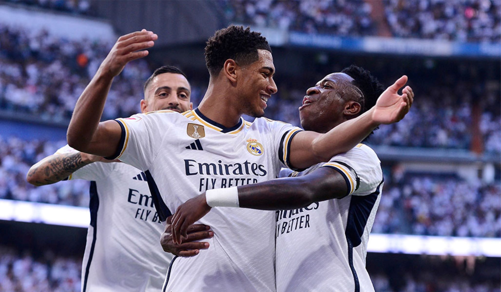 Ο Βασιλιάς Μπέλινγχαμ με αγάπη για τη «Βασίλισσα» (vid)