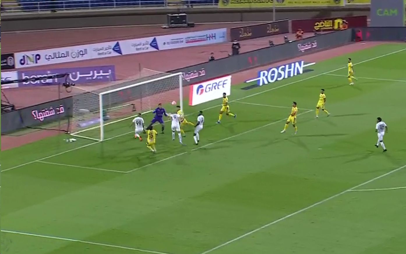 Όπου βρει δίχτυα «βαράει» ο Μπενζεμά – Γκολ και αυτογκόλ σε 4 λεπτά! (vid)