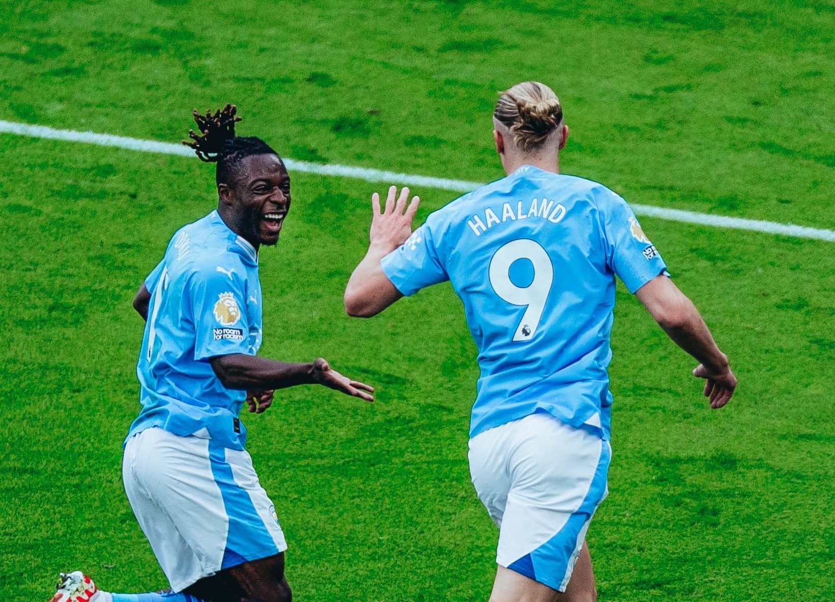 Η Σίτι δεν πείθει – Νίκησε με το «στανιό» με … Χάαλαντ θετικό (vid)