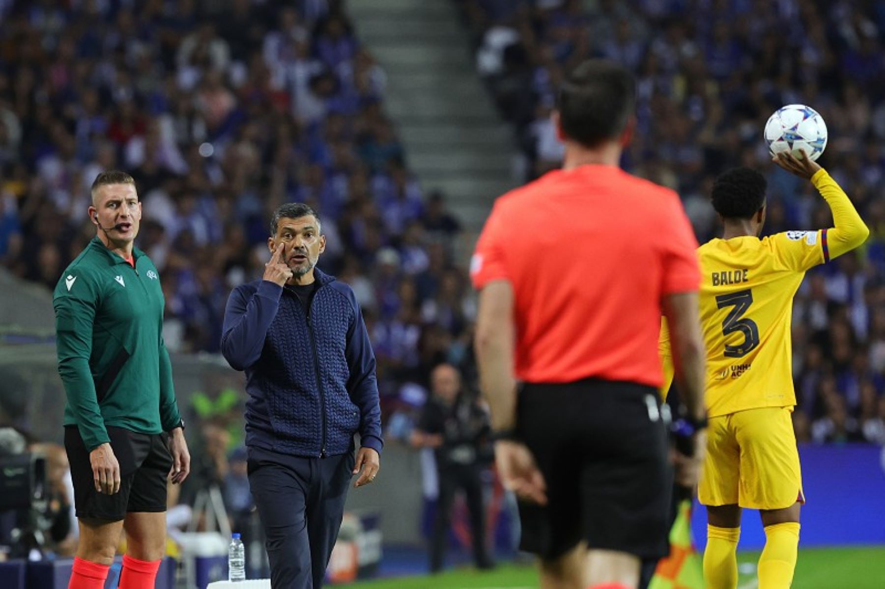 H Mundo Deportivo στέλνει τον Σέρτζιο Κονσεϊσάο στην Μπαρτσελόνα