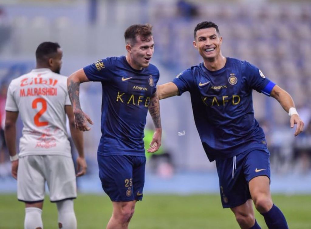 Χάζεψε και ο Κριστιάνο με τις γκολάρες από Ταλίσκα και Οτάβιο (vid)