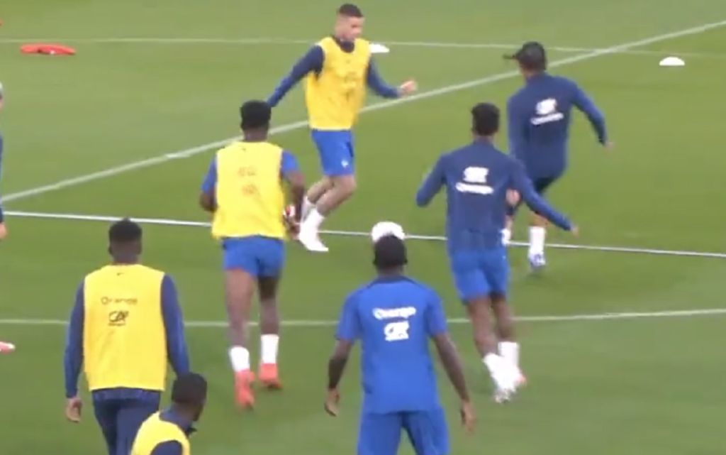 «Χάθηκε» η μπάλα στην προπόνηση της εθνικής Γαλλίας – Μαγεία από τους «Τρικολόρ» (vid)