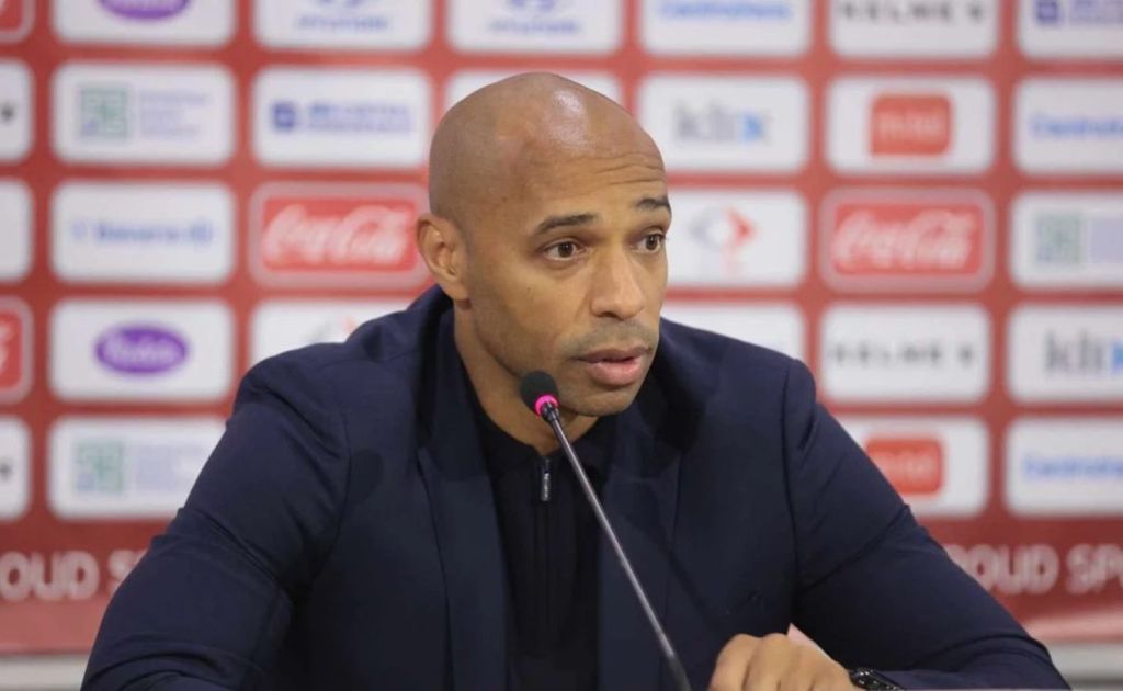 Ο Ανρί γράφει ιστορία με την… πιτσιρικαρία της Γαλλίας!