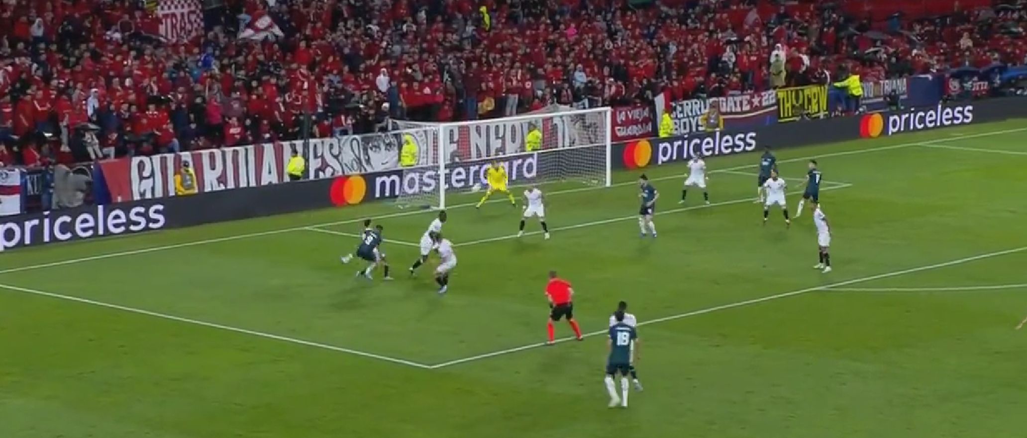 Χριστέ μου, τι ΓΚΟΛΑΡΑ έβαλε ο Ζεσούς! (vid)