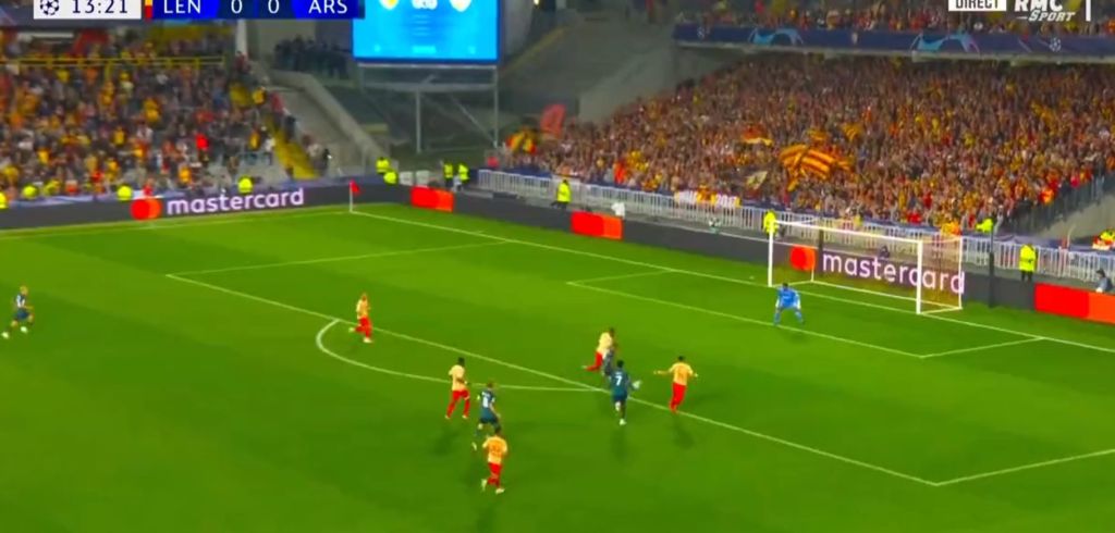 Ξεκίνησε από… νωρίς ο Ζεσούς: Πήρε «τηλέφωνο» και τη Λανς! (vid)