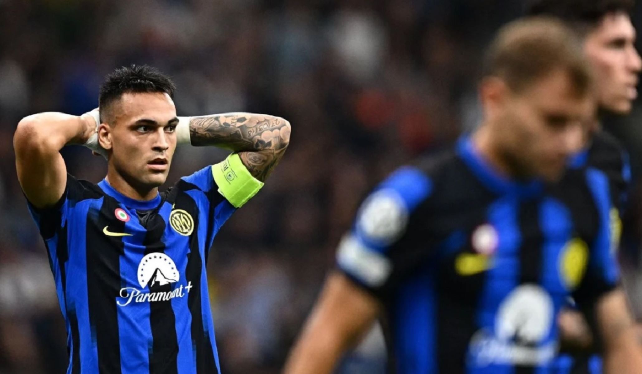 Από το 4μπαλο στη Σαλερνιτάνα… στην Μπενφίκα – Ο Λαουτάρο έχασε έξι γκολ σε ένα ημίχρονο (vid)