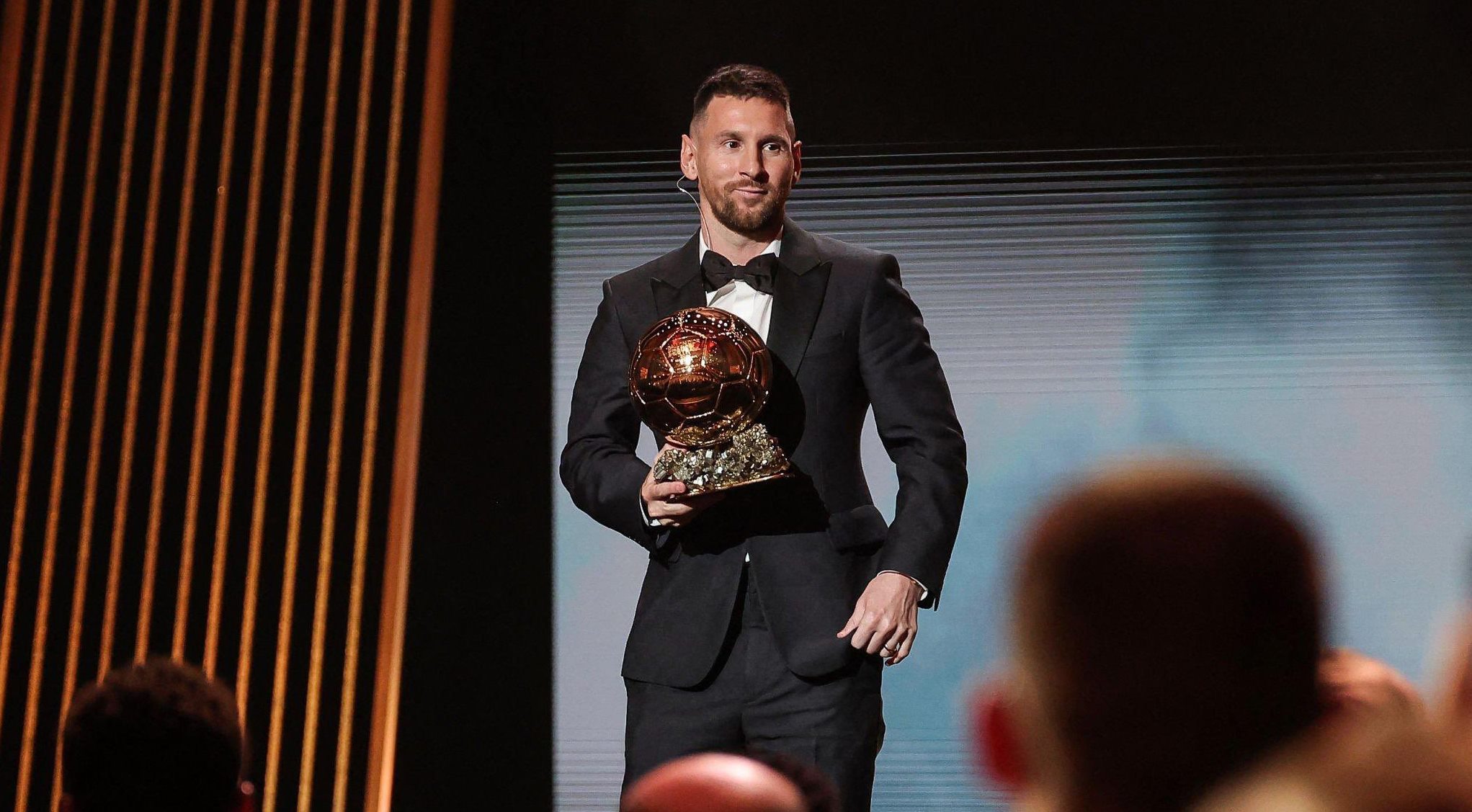Χρυσή Μπάλα: Τι πιο σύνηθες – Σήκωσε την 8η ο Μέσι!