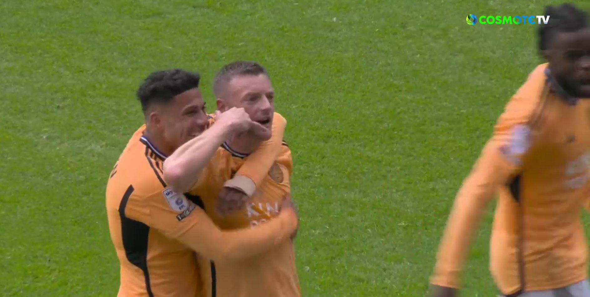 Προκαλεί, όπως ποτέ ξανά ο Βάρντι: Ο πανηγυρισμός του Άγγλου μπροστά από αντίπαλους οπαδούς! (vid)