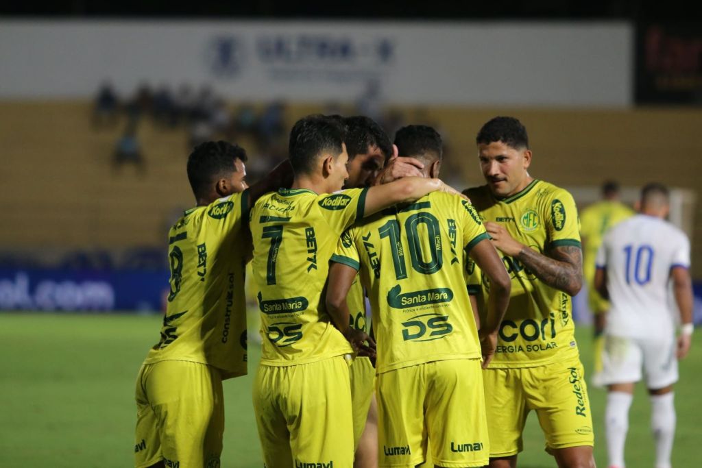 Με φόρμα και παράδοση η Μιρασόλ