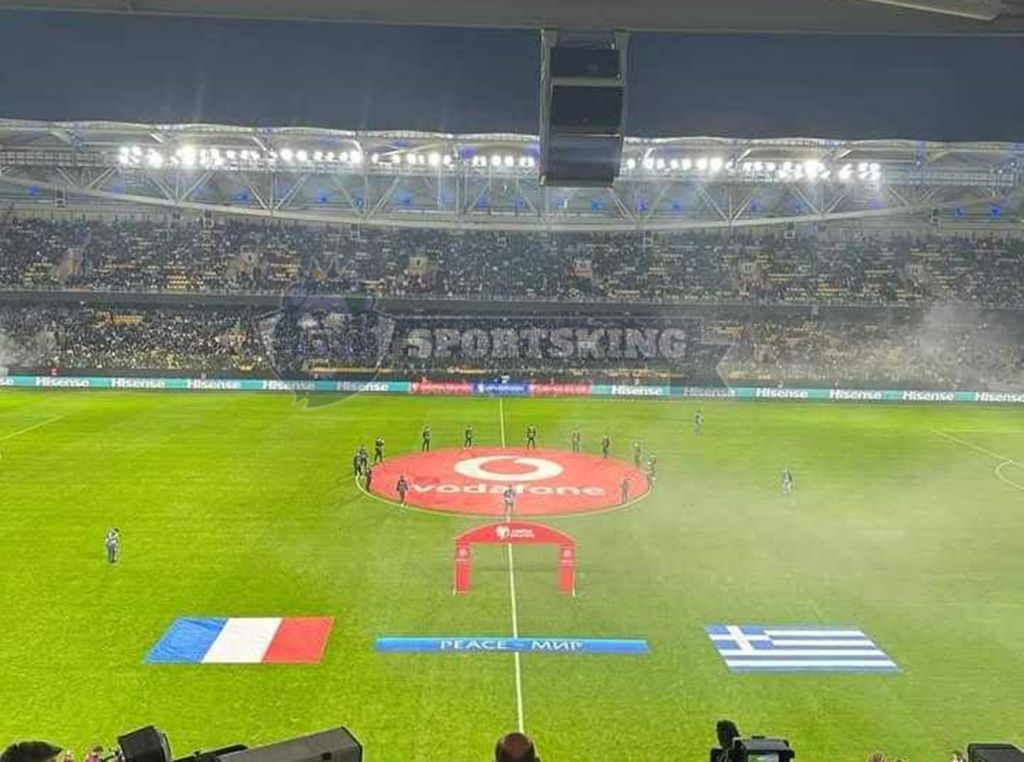 Ελλάδα – Γαλλία: Ζεστή ατμόσφαιρα στην «OPAP Arena», ανατριχίλα στον ύμνο… (vids)