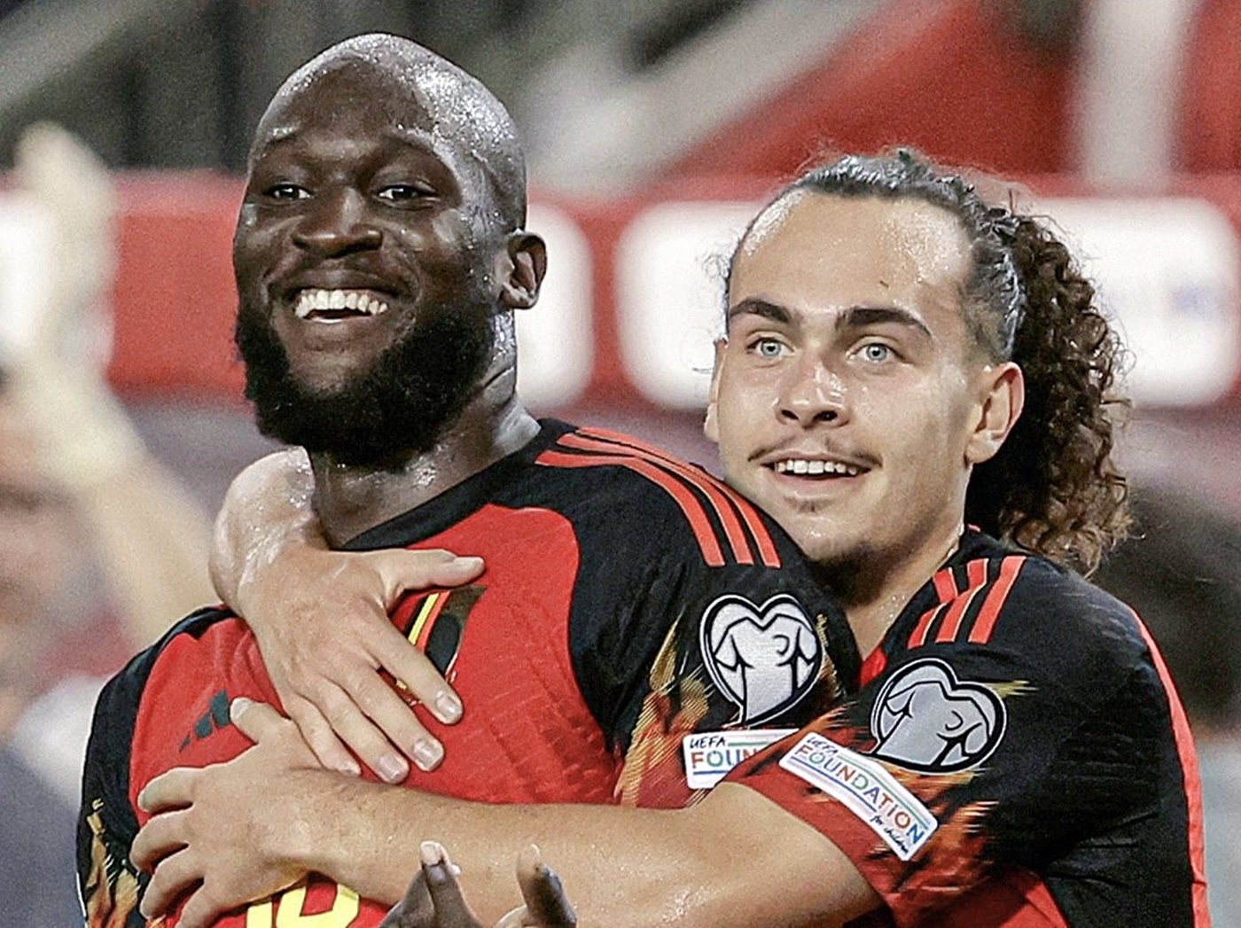 Αμείλικτος Λουκάκου, πρώτο και καλύτερο το Βέλγιο (vids)