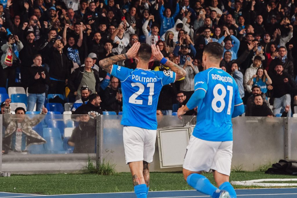 Η Νάπολι την έπαθε… άσχημα από την πρωτάρα! (vids)