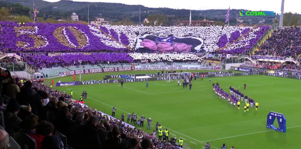 Όμορφη που ‘σαι Φιορεντίνα: Παραμιλάει όλη η Ιταλία με αυτό το κορεό! (vid)