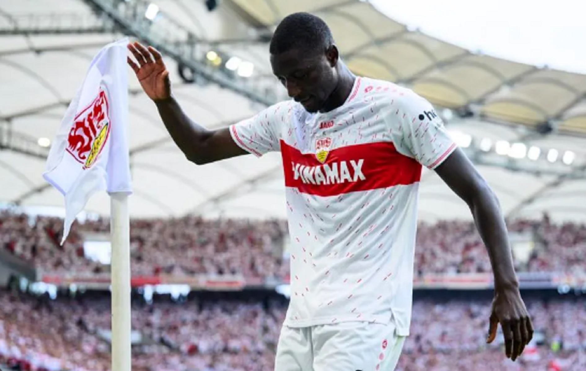 Λονδίνο καλεί Γκιρασί – Σε δεύτερη μοίρα η Γιουνάιτεντ