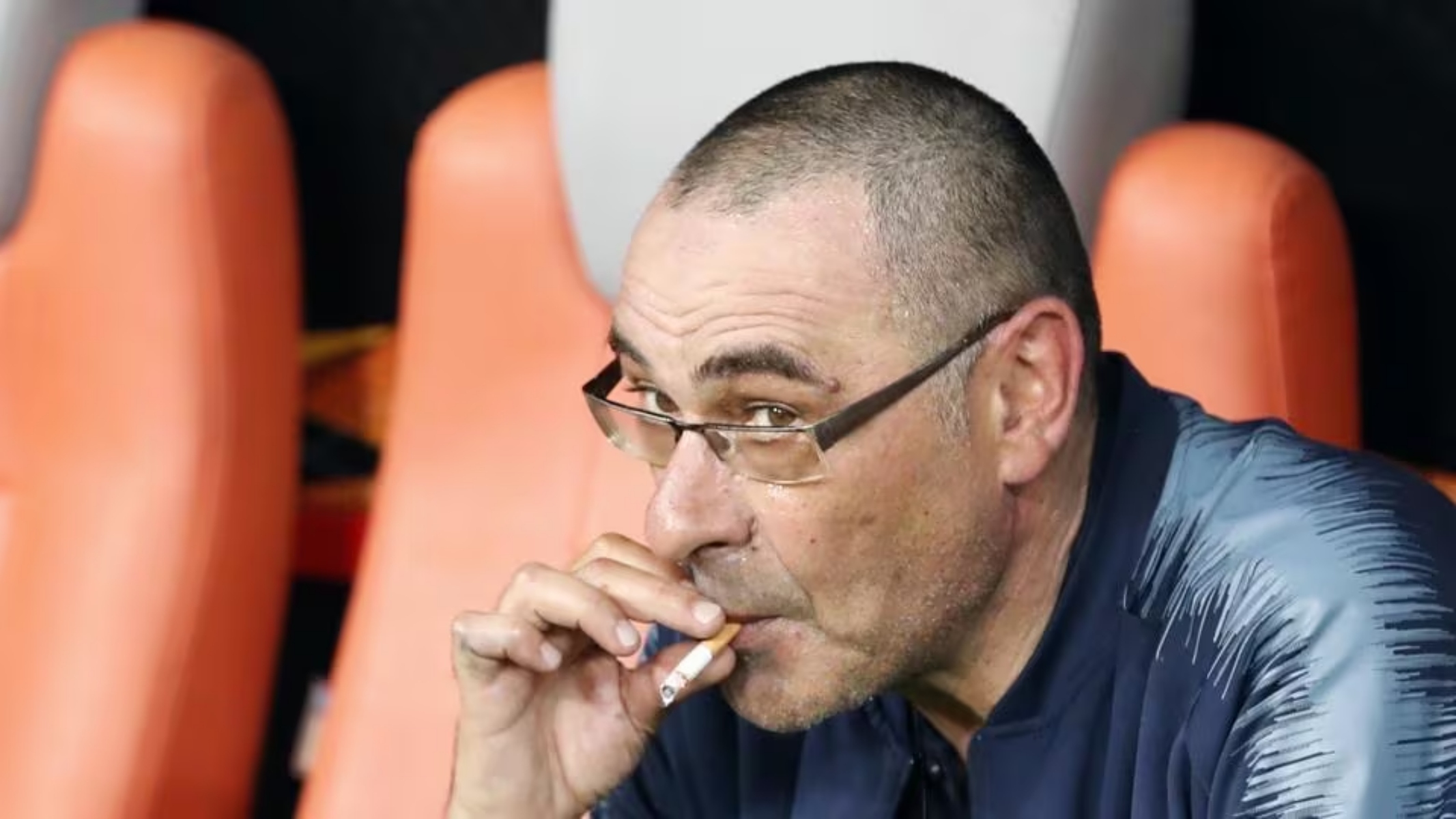 Σάρι για Σαουδική Αραβία: «Θα μπορώ να καπνίζω εκεί;»!