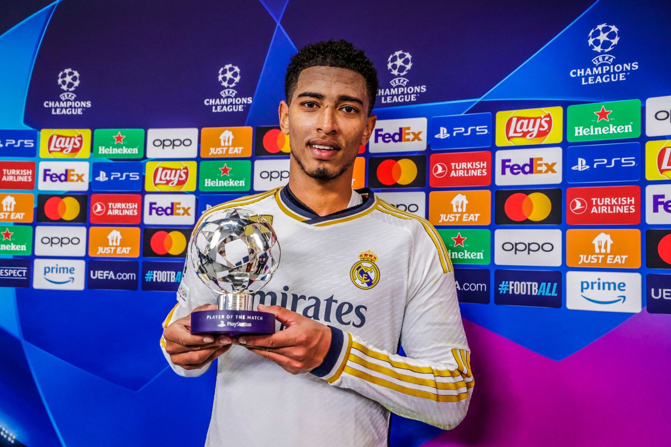 Τζουντ Μπέλιγχαμ: Ακόμη ένα βράδυ που μάγεψε! (vids)