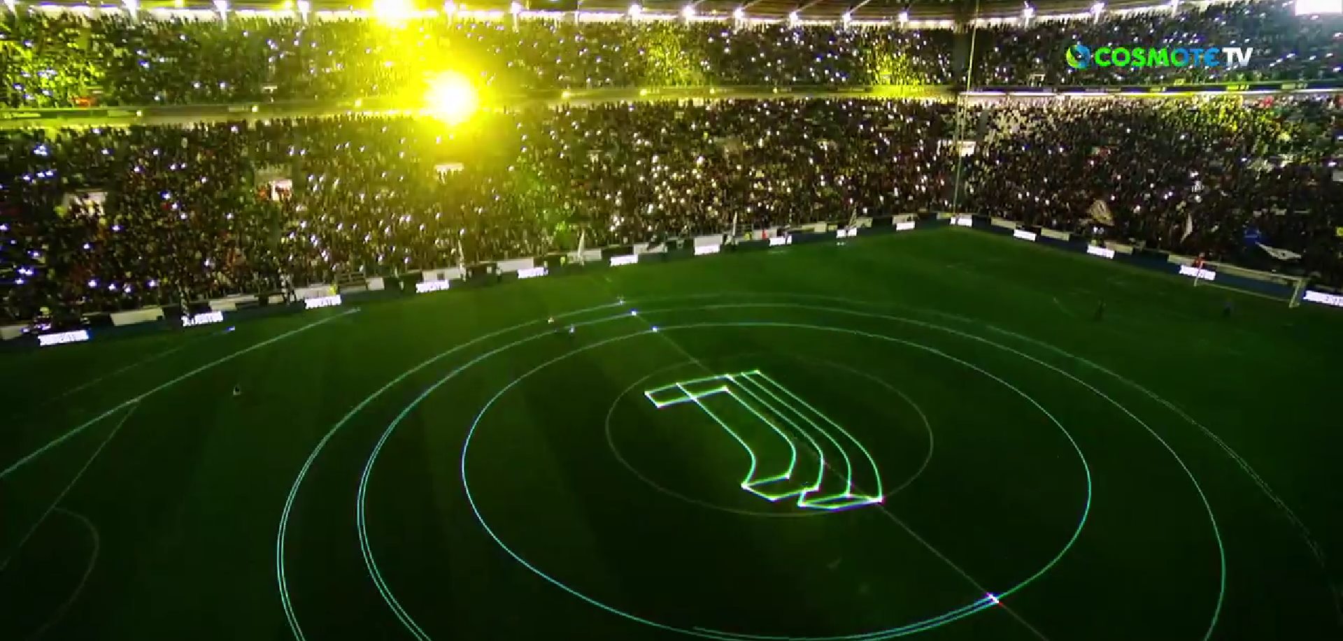 Απίθανο show από Γιουβέντους: Παρουσίασε τους παίκτες της με λέιζερ! (vid)