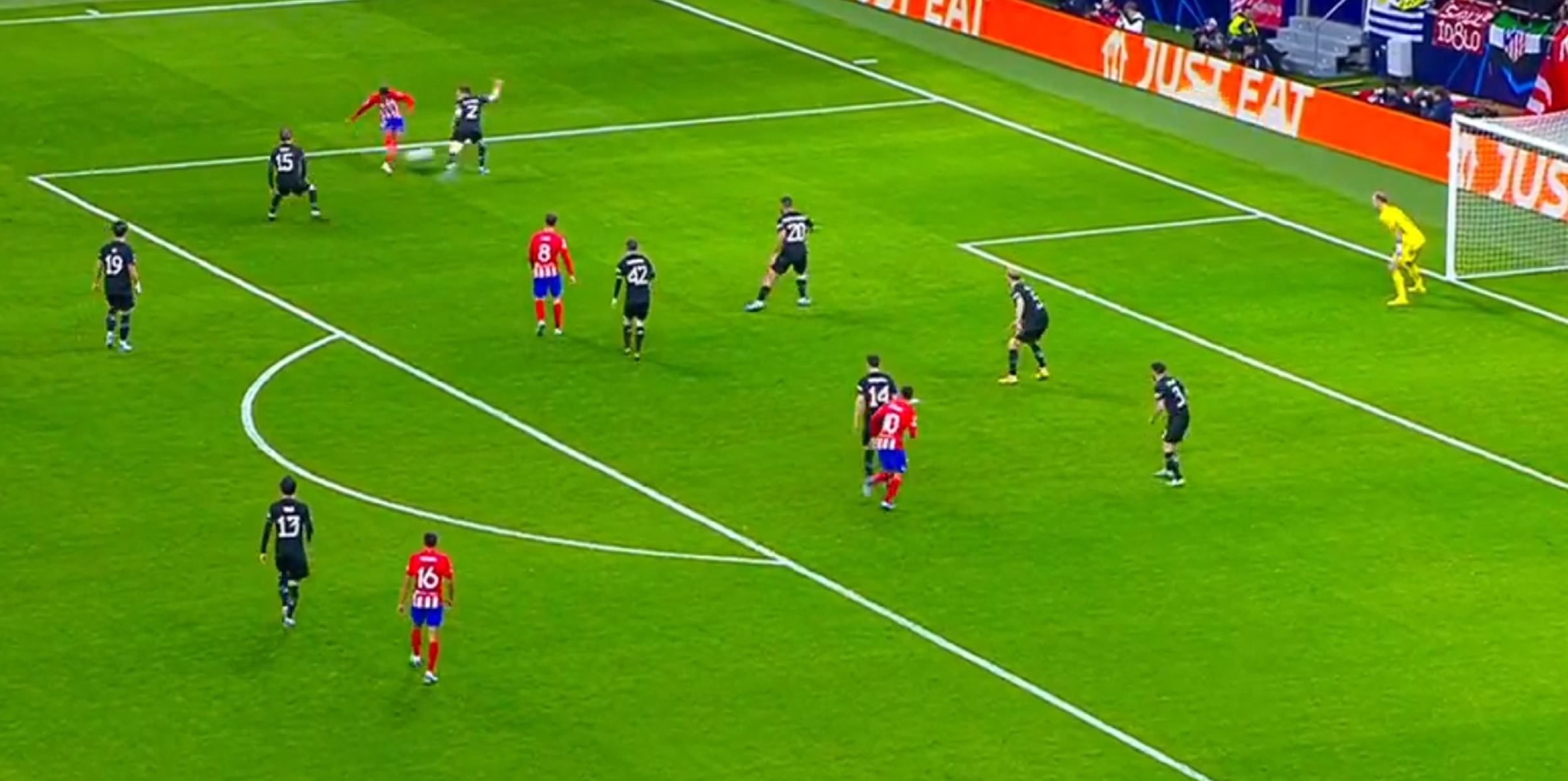 «Μέθυσε» το Metropolitano από την πλασεδάρα του Λίνο (vid)