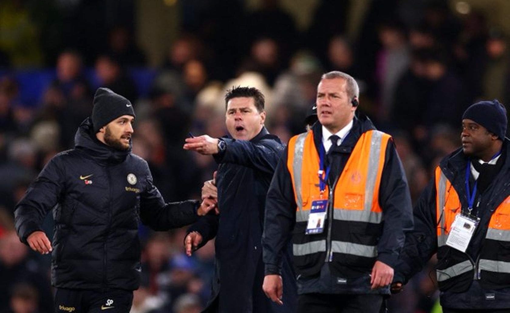 Πυρ και μανία ο Ποτσετίνο: Έριξε «άκυρο» σε Γκουαρντιόλα και… στόλισε τους διαιτητές!