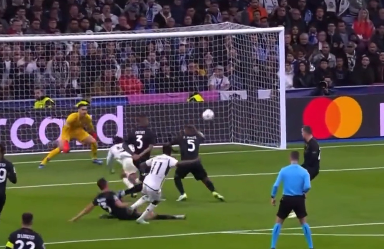 Ρεάλ – Νάπολι: Ήδη τρία γκολ σε 20 λεπτά στο «Μπερναμπέου»! (vids)