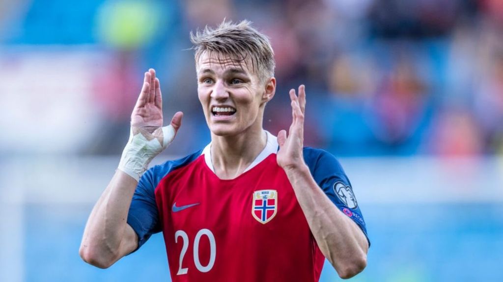 Προπονητής Νορβηγίας: «Μην ανησυχείτε, ο Όντεγκααρντ… θα ξαναπαίξει ποδόσφαιρο»!