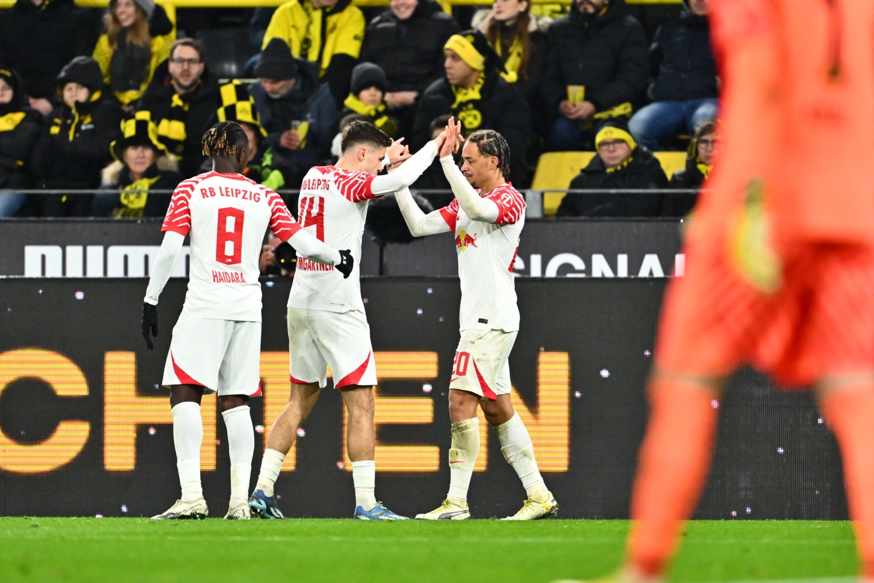 Η Λειψία «τιμώρησε» την… αφελή Ντόρτμουντ! (vid)