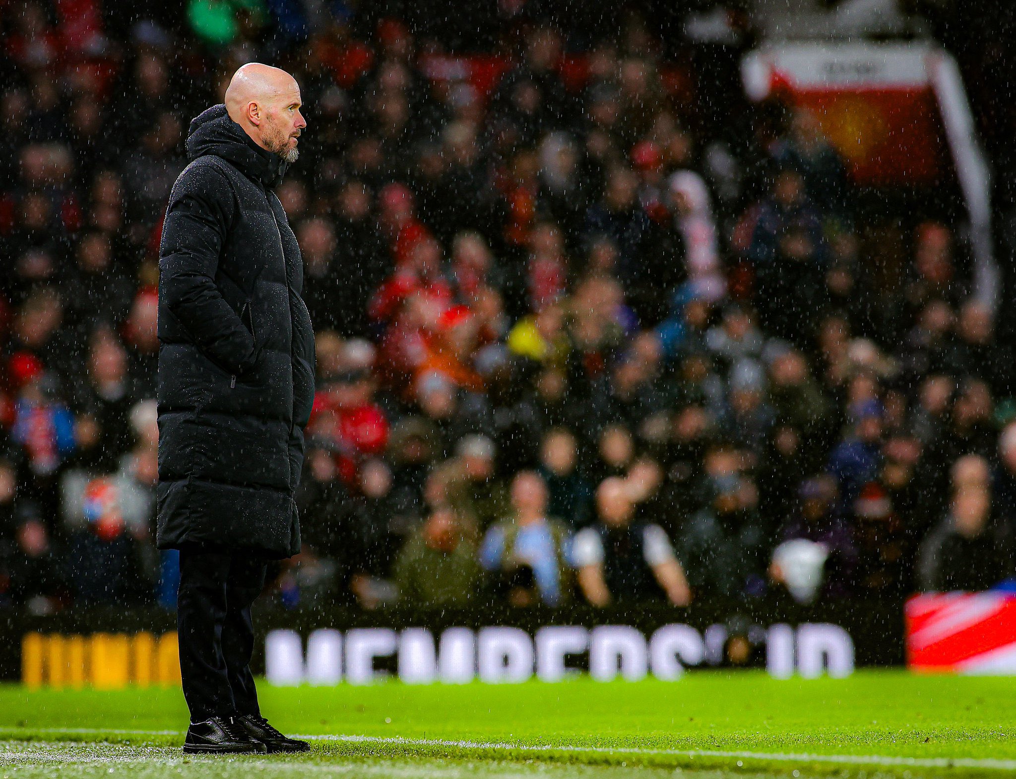 Τεν Χαγκ για Λίβερπουλ: «Αντιμετωπίσαμε και καλύτερες ομάδες! Με στηρίζουν όλοι»