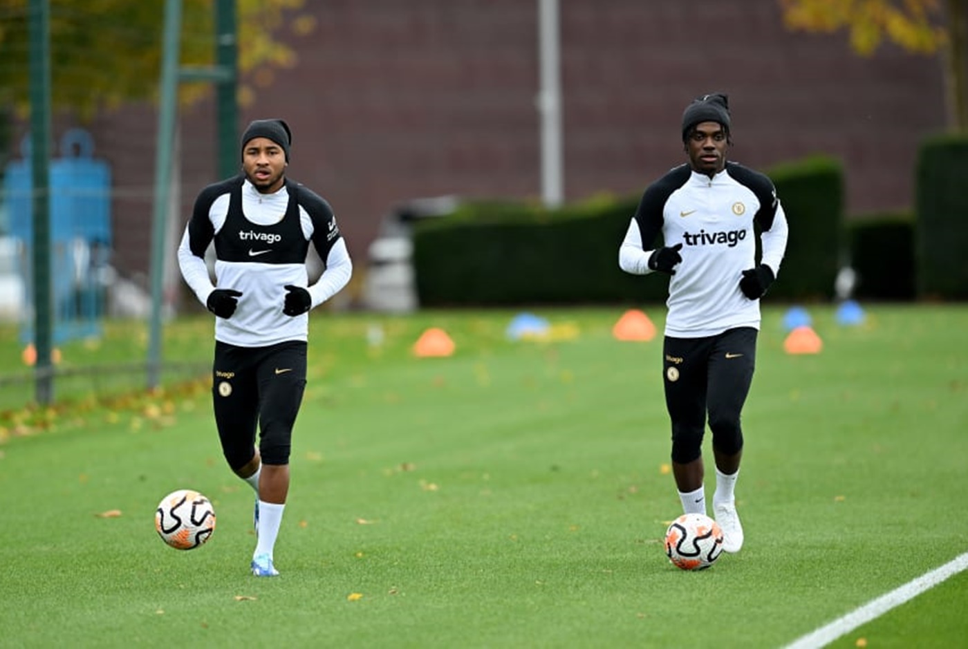 Τσέλσι: Τουλάχιστον 120 εκατομμύρια ευρώ ακόμα να… πατήσουν χορτάρι!