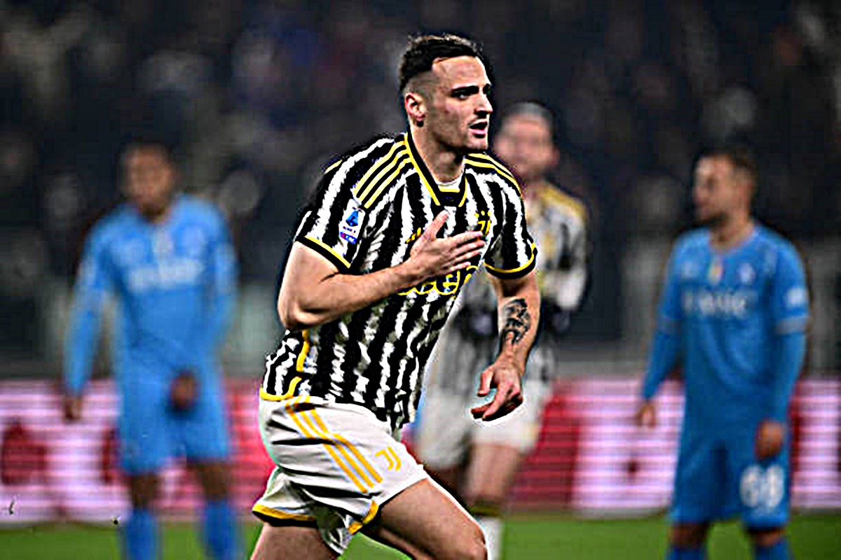 Με σφραγίδα του Γκάτι η Γιουβέντους υπέταξε τη Νάπολι κι ανέβηκε στην κορυφή! (vid)