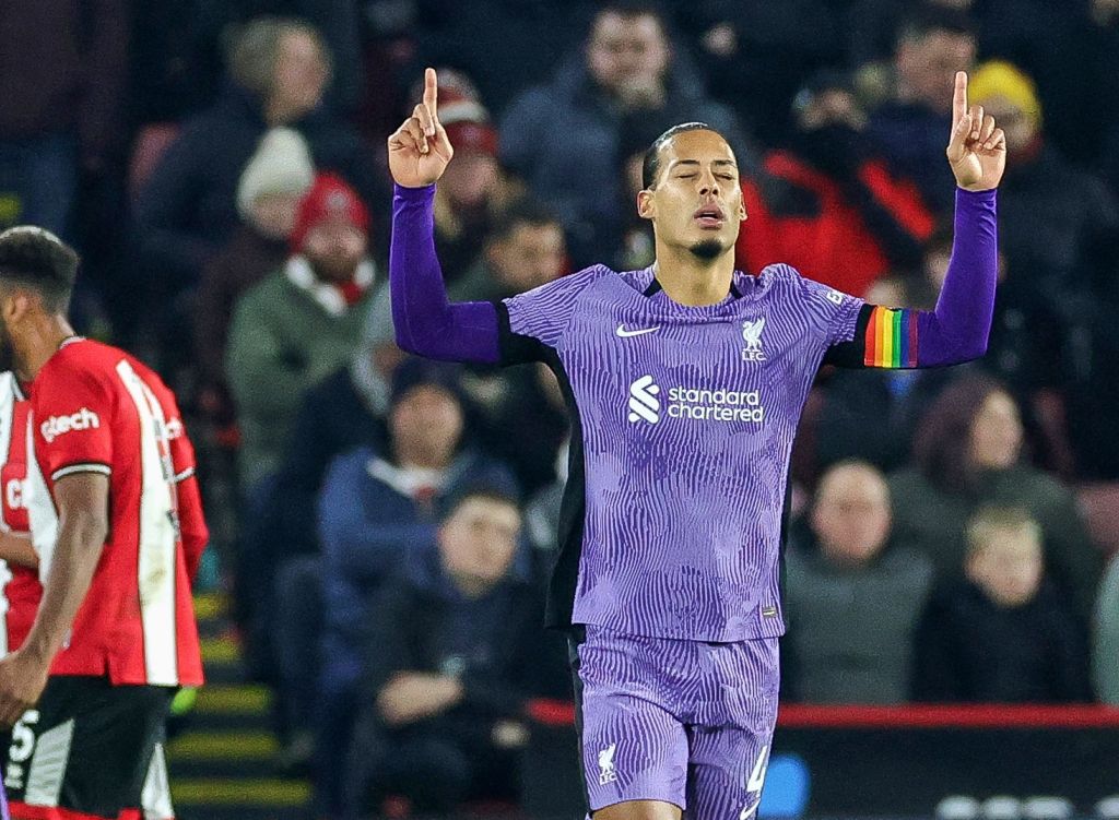 Έπαθε κι έμαθε από νεοφώτιστη η Λίβερπουλ, εκ νέου στη σκιά της Άρσεναλ! (vid)