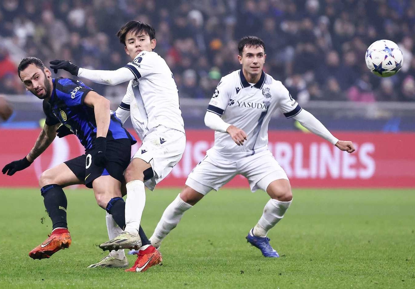 Βάσκικη πρωτιά στο Μιλάνο, το καθήκον της η Νάπολι (vids)