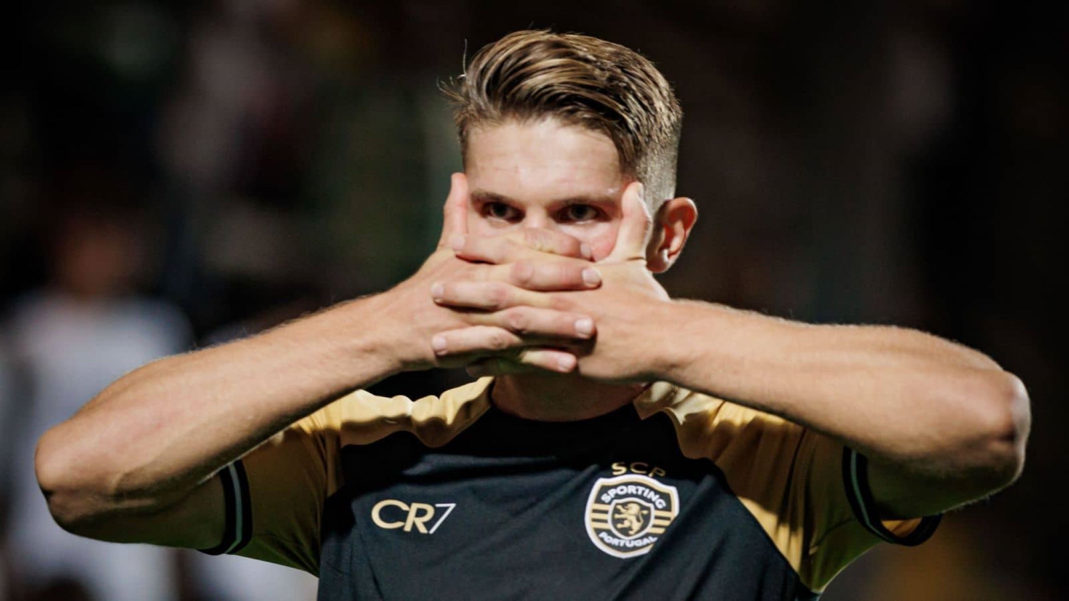 Αφήνει στην άκρη τον Όσιμεν η Τσέλσι και πιάνει το «πολυβόλο» της Σπόρτινγκ