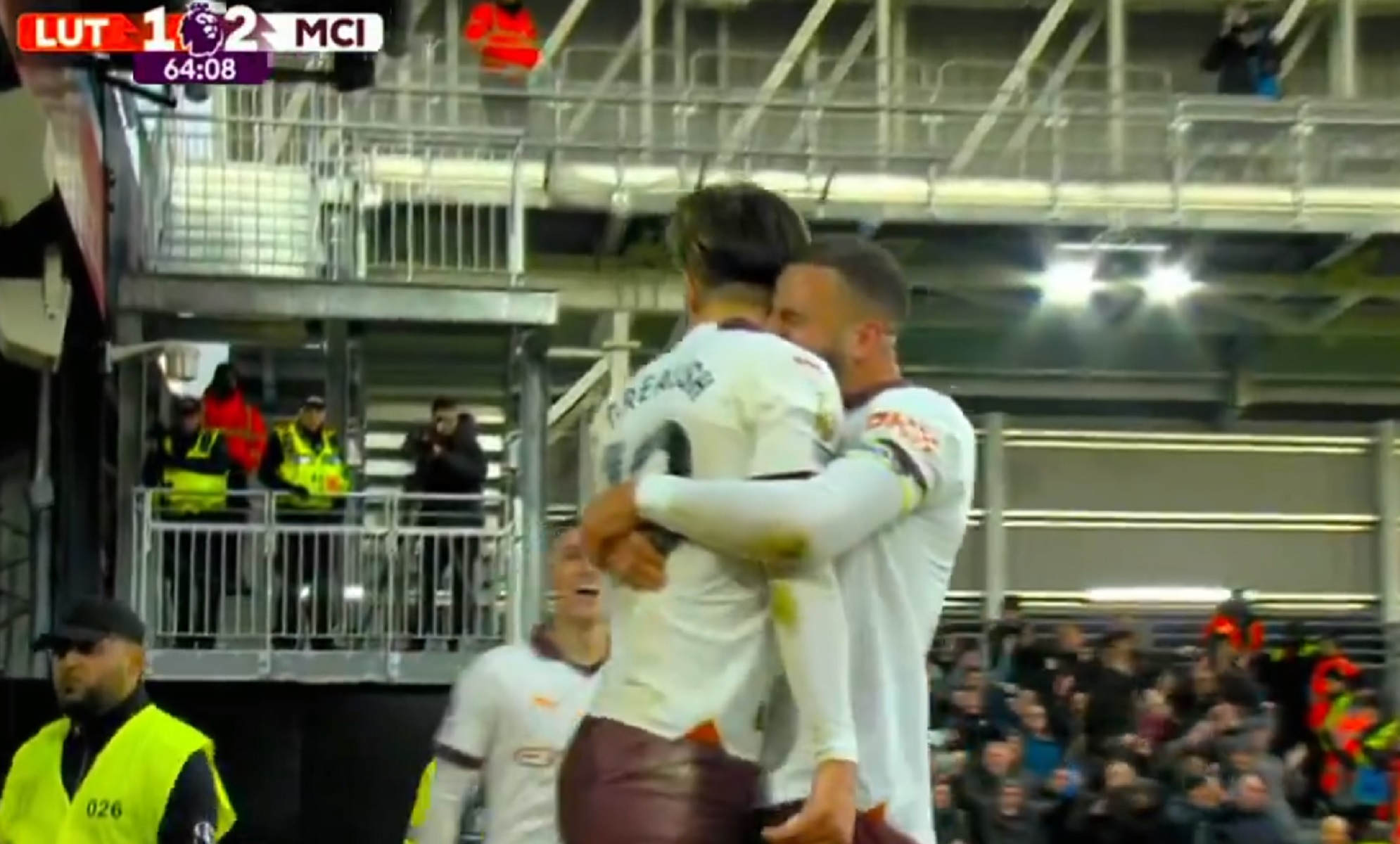 Τρία λεπτά ήταν αρκετά για τη Σίτι – Μπερνάρντο και Γκρίλις έφεραν την ανατροπή (vid)