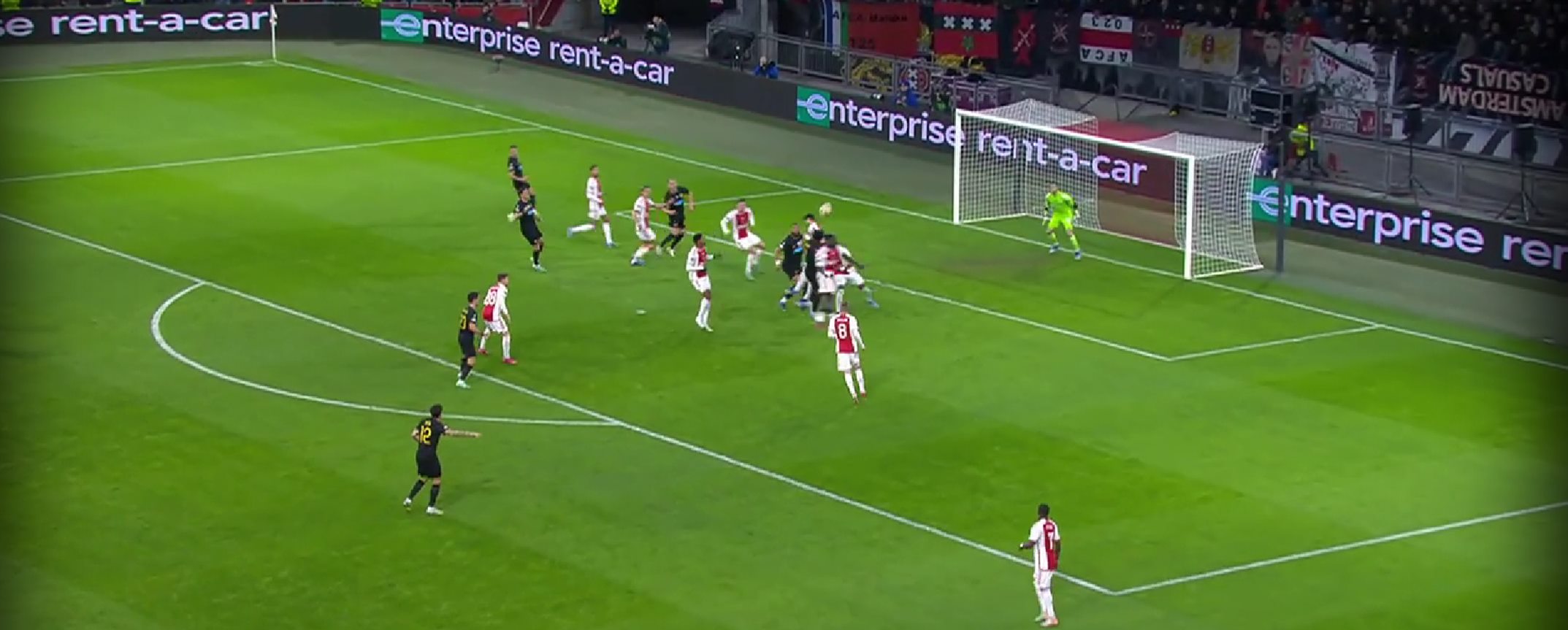 Air… Γκαρσία: Η απίθανη κεφαλιά για το 1-1 της ΑΕΚ! (vid)