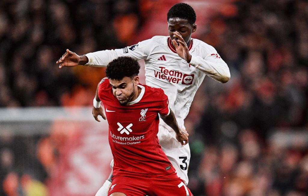 Η Γιουνάιτεντ κοίταξε στα μάτια τη Λίβερπουλ και της έκανε… ζημιά! (vid)