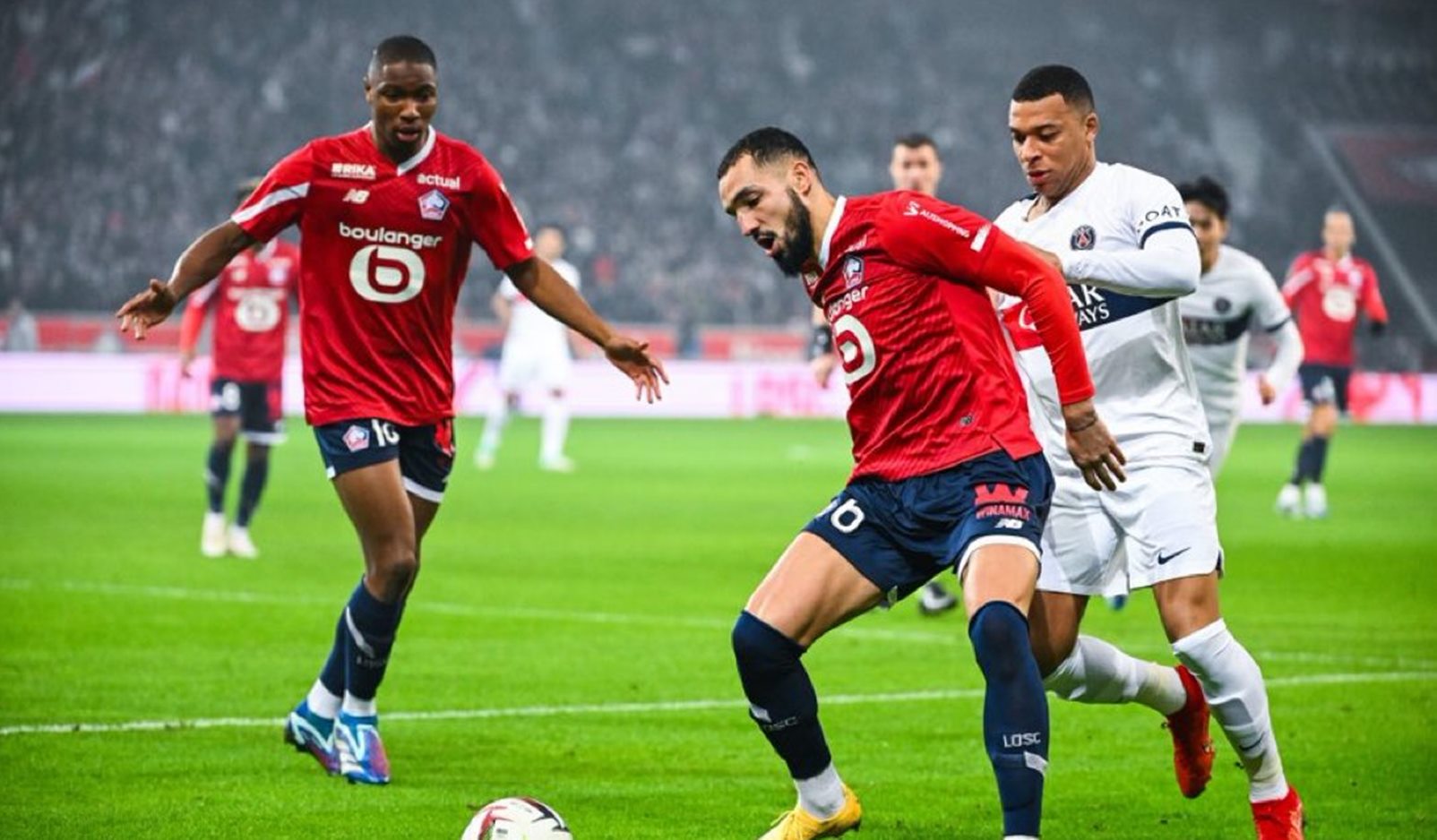 Άστρο φωτει-ΝΟ. Θα έρθει για την Παρί το «διπλό»; ΝΟ! (vid)