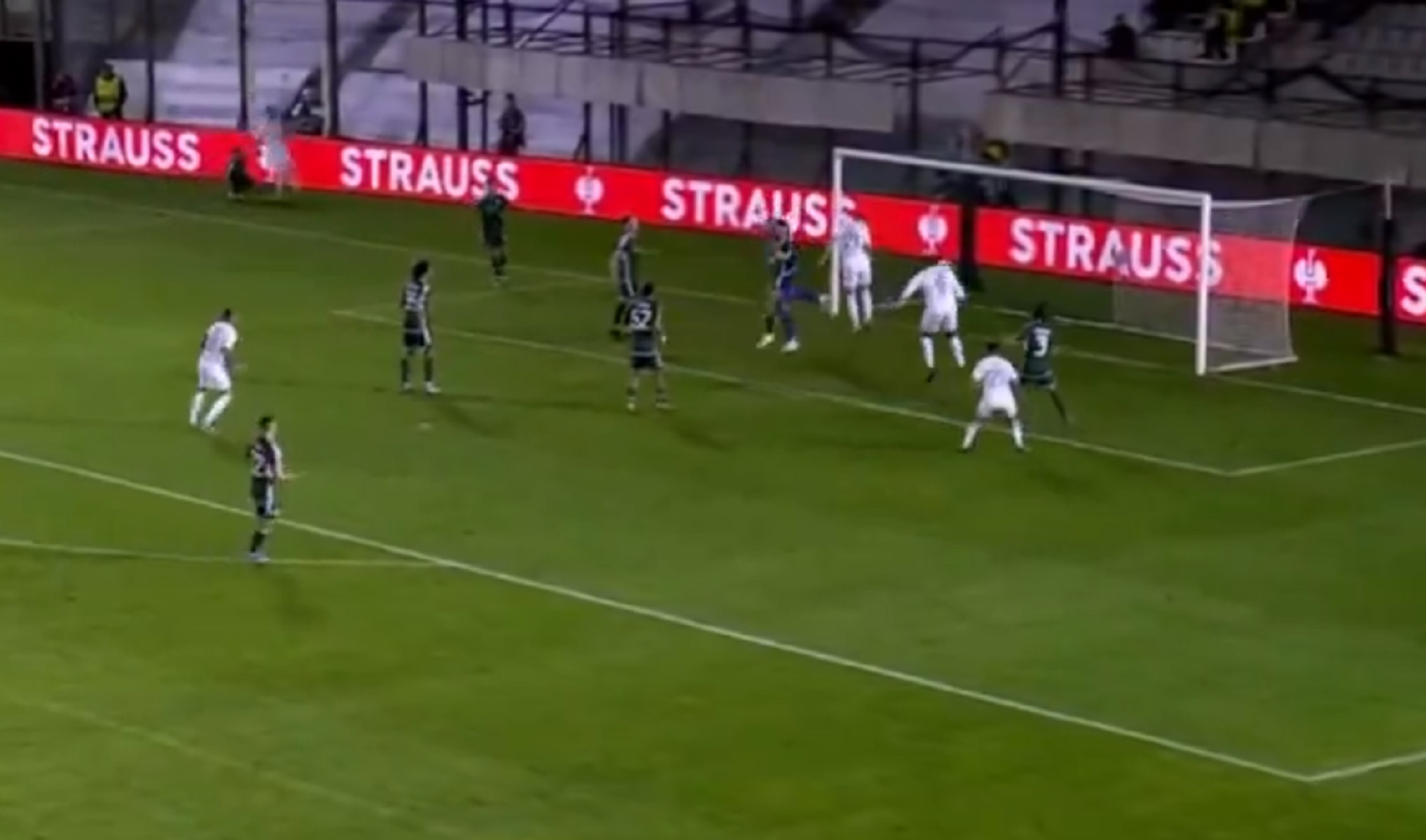 ΠΑΟ – Μακάμπι: «Ψυχρολουσία» στη Λεωφόρο, μπροστά στο σκορ οι Ισραηλινοί (vid)