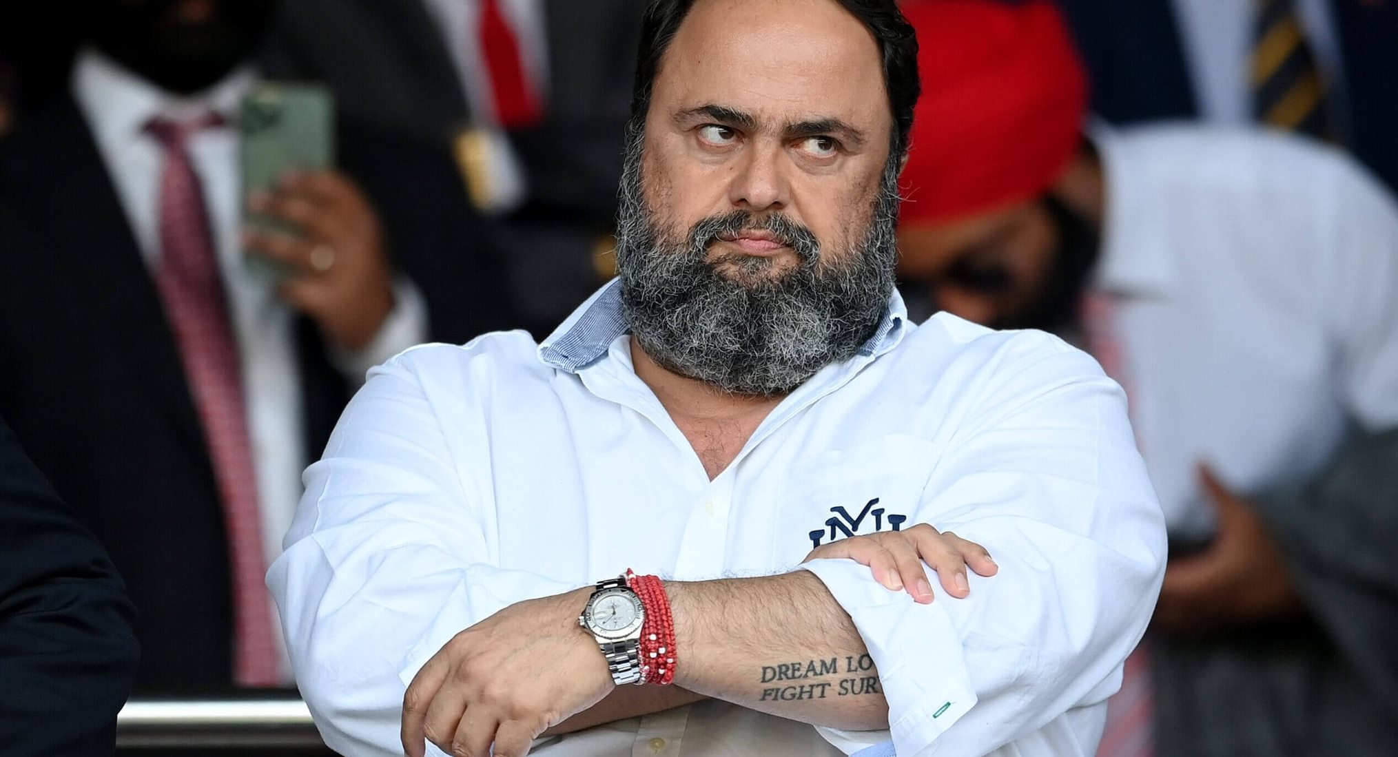 Γεμίζουν οι τσέπες του Μαρινάκη – Η Λιόν δίνει… χρυσάφι στην Νότινγχαμ για παίκτη της