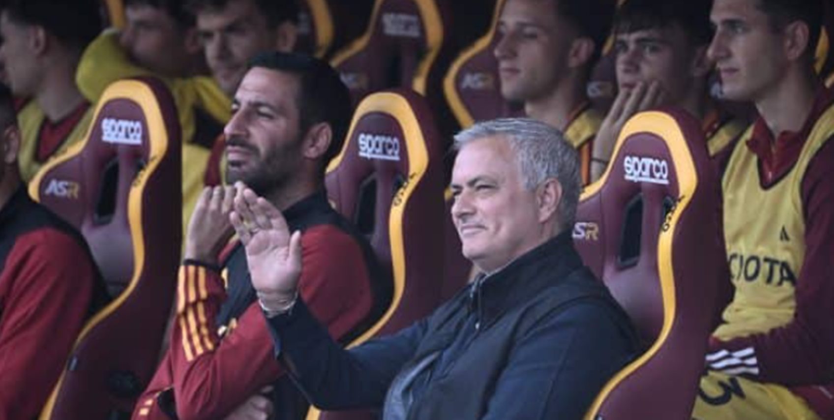 Μόνο ο Μουρίνιο θα μπορούσε να το κάνει αυτό: Έθεσε εκτός ομάδας τον καλύτερο αμυντικό του!