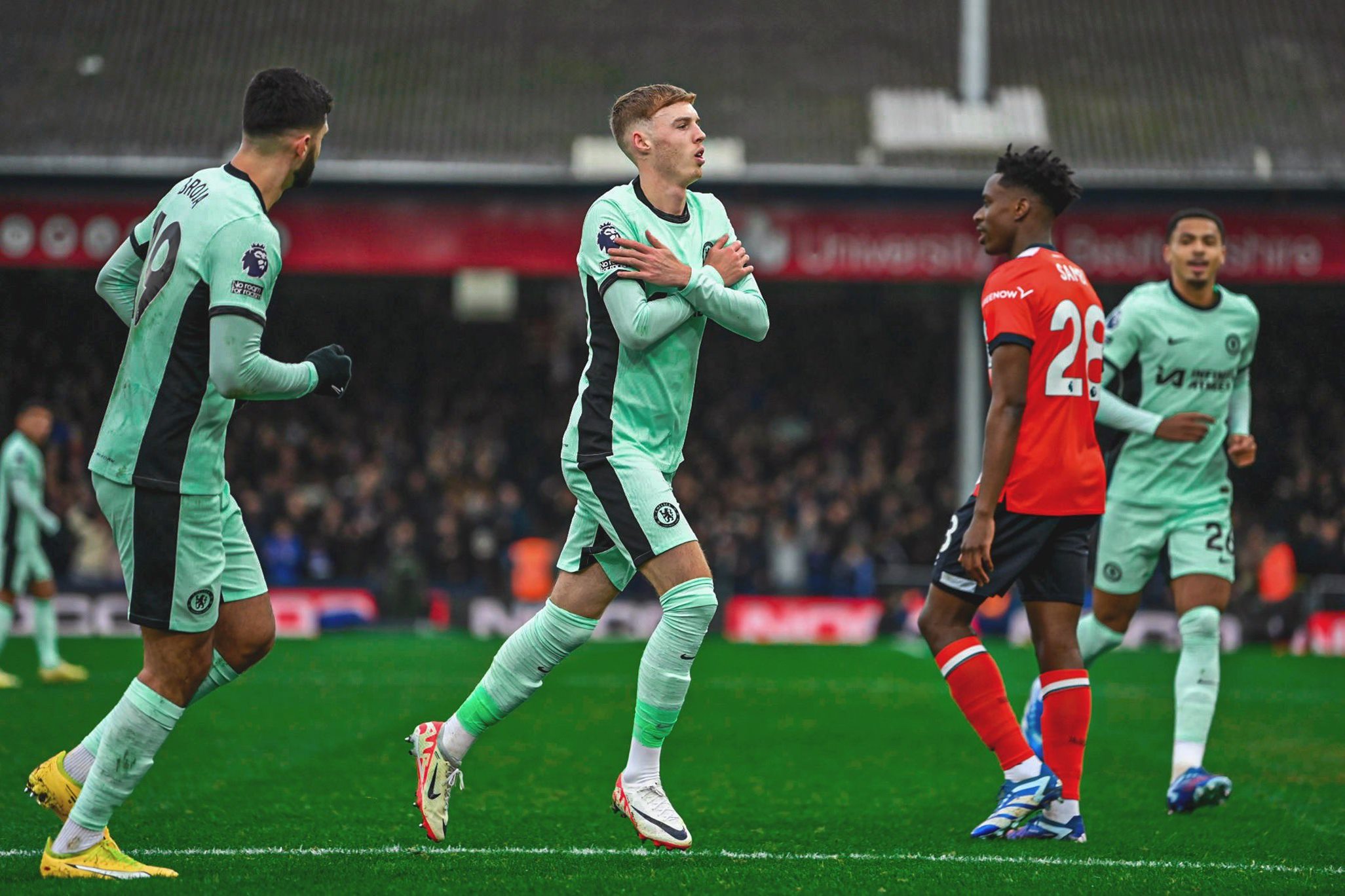 «Καυτός» όσο δεν πάει ο Πάλμερ: Σκόραρε και με τη Λούτον! (vid)