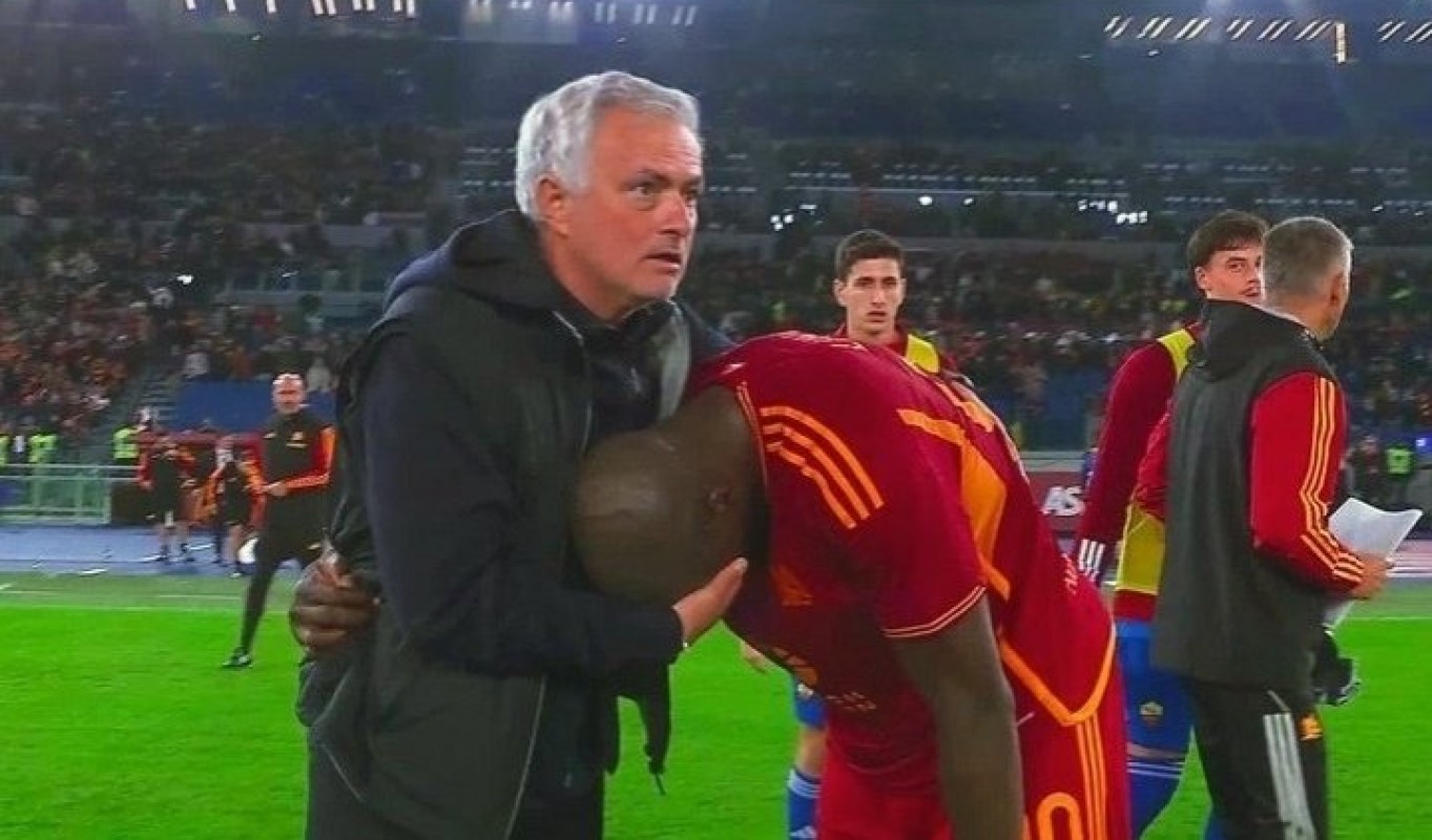 Μουρίνιο: «Η Γιουβέντους έπαιζε μόνο άμυνα! Εμείς αξίζαμε την νίκη, αυτοί ύψωσαν… τοίχος»