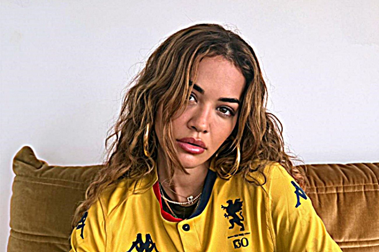 Τα 130ά γενέθλια της Τζένοα με φανελάρα και… σούπερ Ρίτα Όρα! (pic)