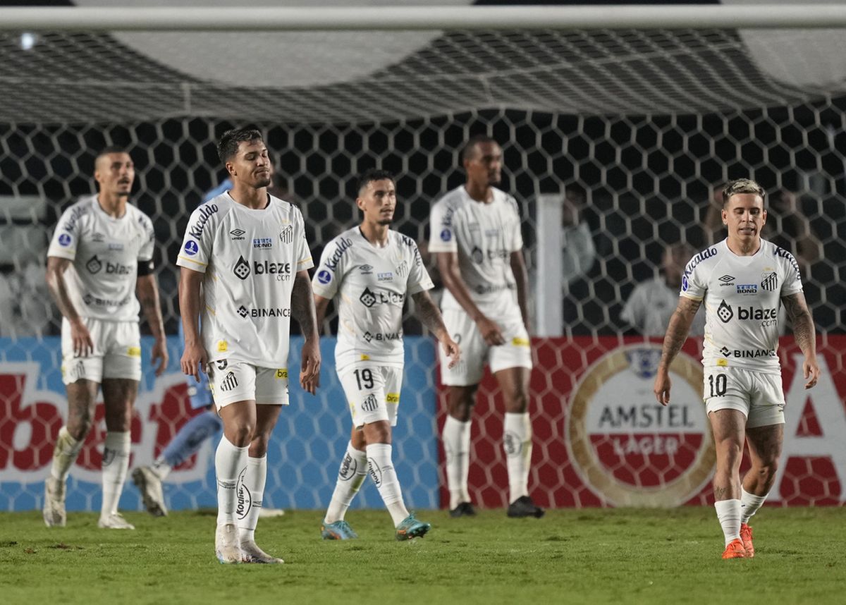 Τρίζουν τα κόκκαλα του Πελέ – Η Σάντος υποβιβάστηκε για πρώτη φορά στα 111 χρόνια ιστορίας της