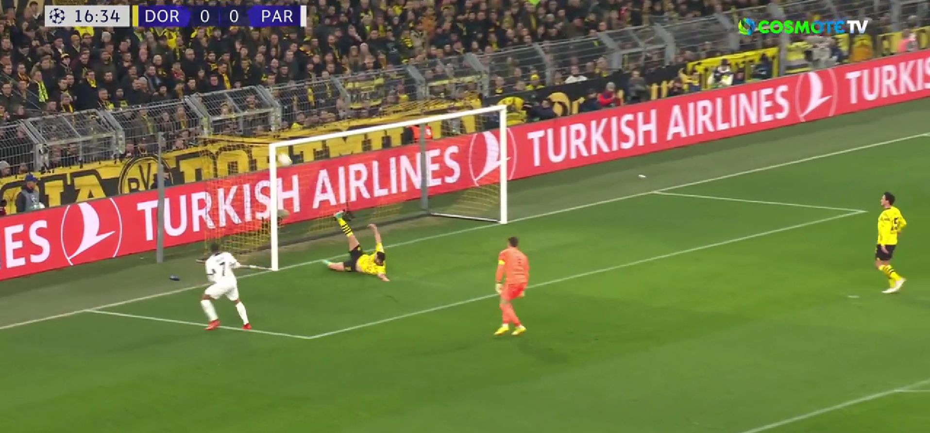 Τάκλιν που είναι σαν… γκολ: Τομόρι και Ζίλε έσωσαν πάνω στη γραμμή! (vids)