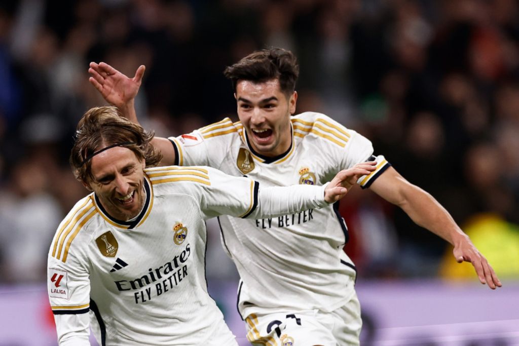 Η Ρεάλ με «βασιλική» εμφάνιση έκανε την Βιγιαρεάλ να… υποκλιθεί! (vid)